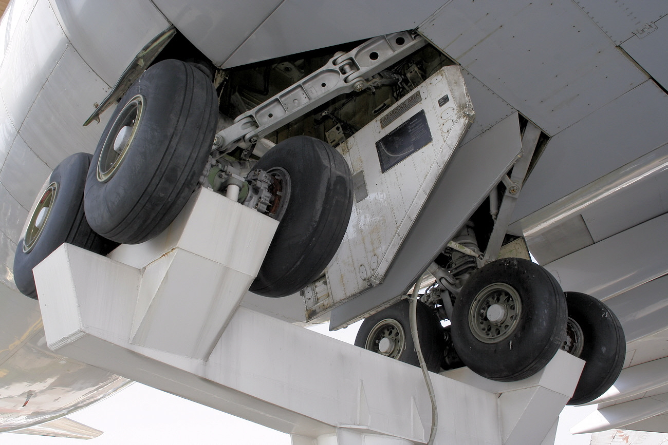 Boeing 747-200 Hauptfahrwerk