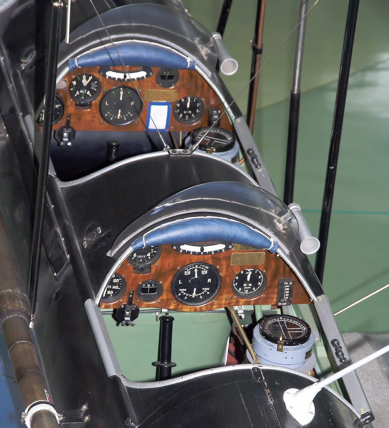 De Havilland D.H.60 Gipsy Moth - Cockpit