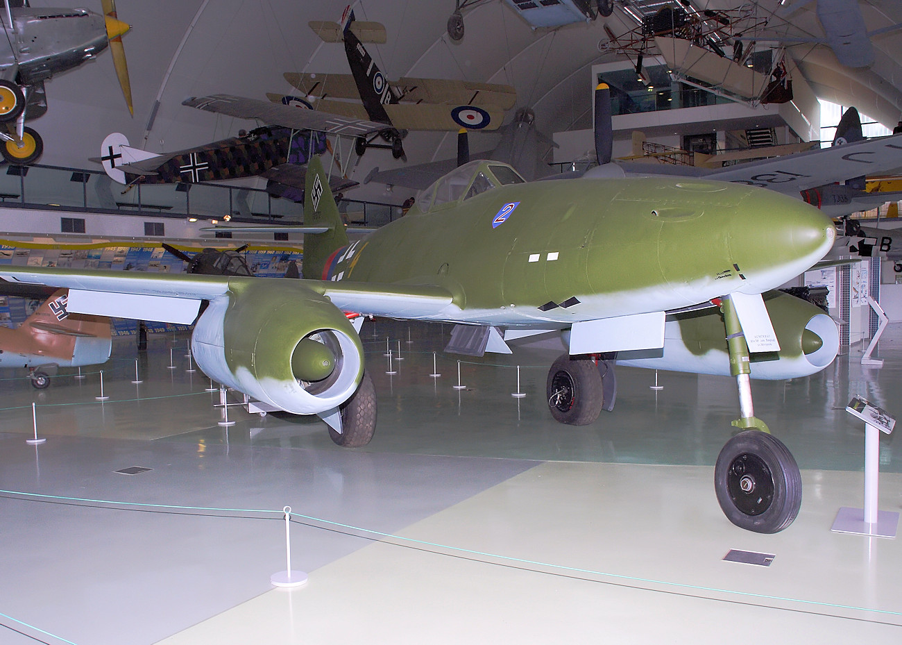 Me 262 Schwalbe - Der Erster in Serienfertigung hergestellte strahlgetriebene Jäger der Welt