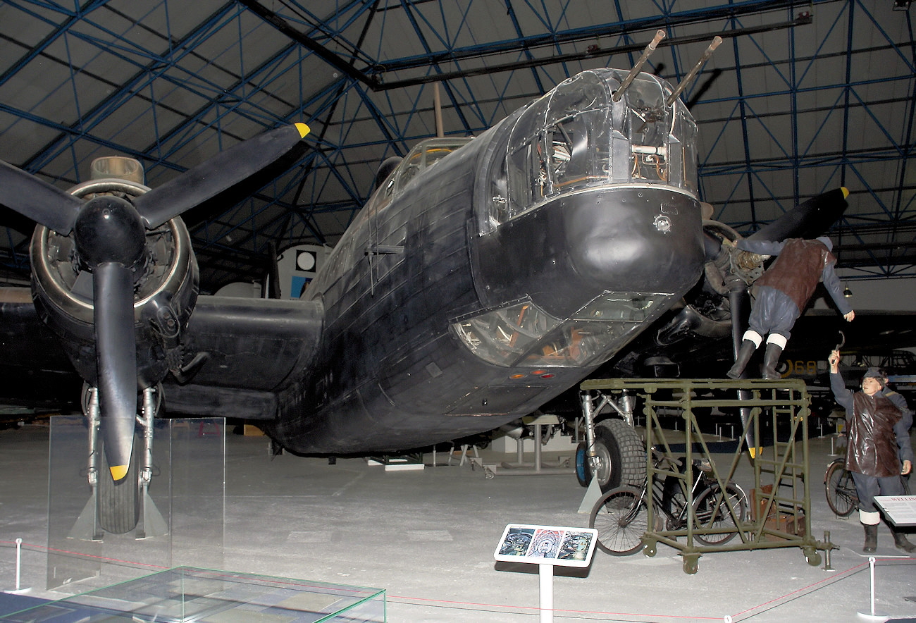 Vickers Wellington - schwere Bomber der Royal Air Force am Anfang des Zweiten Weltkriegs