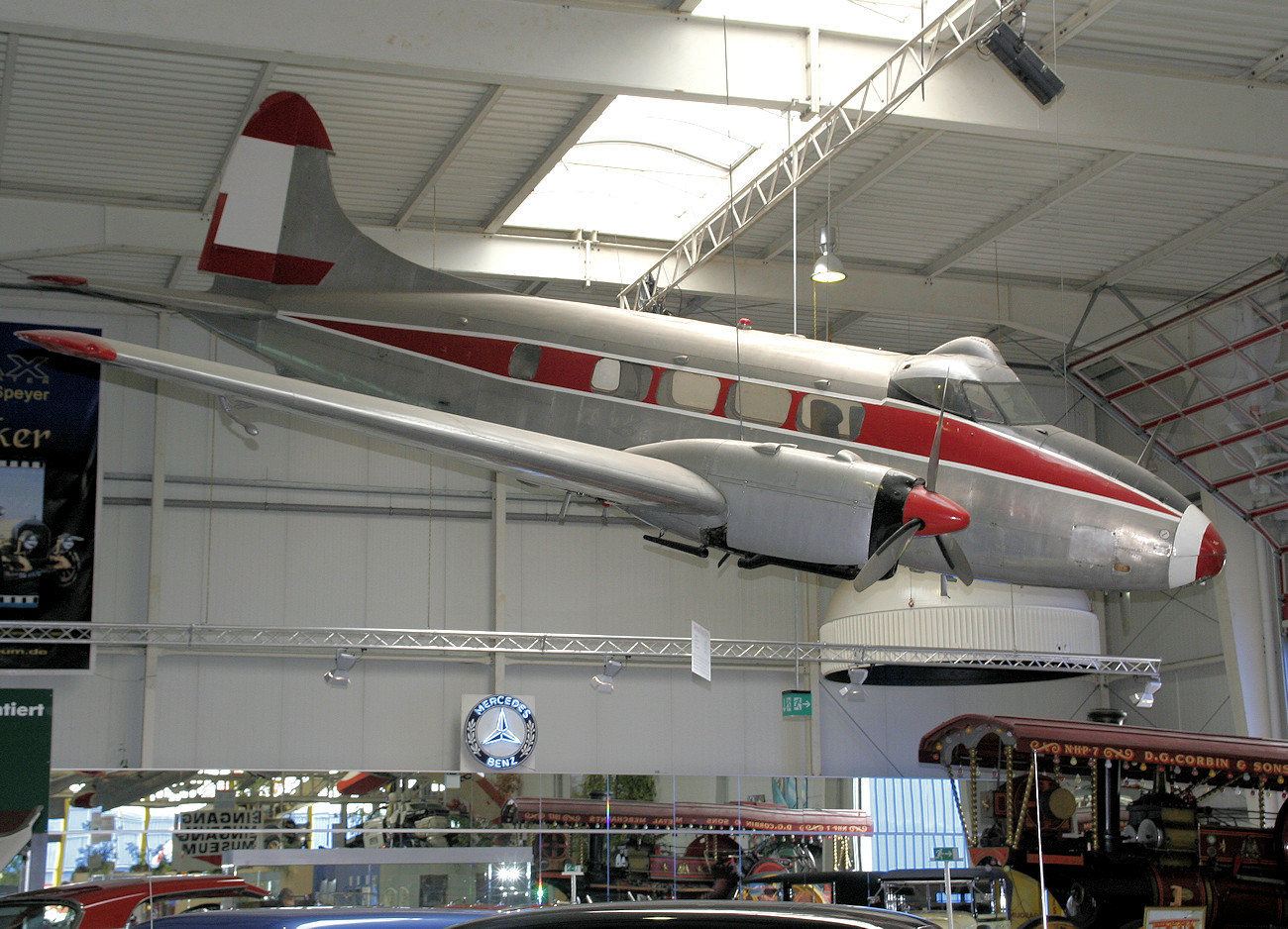 De Havilland D.H. 104 Dove Transportflugzeug