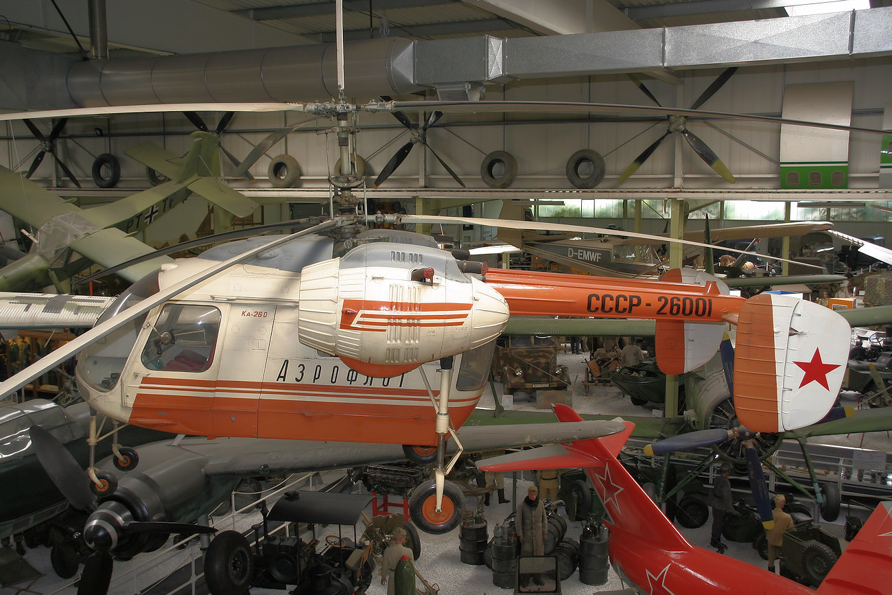 Kamow Ka-26 Hubschrauber mit Koaxialrotor und austauschbarer Kabine