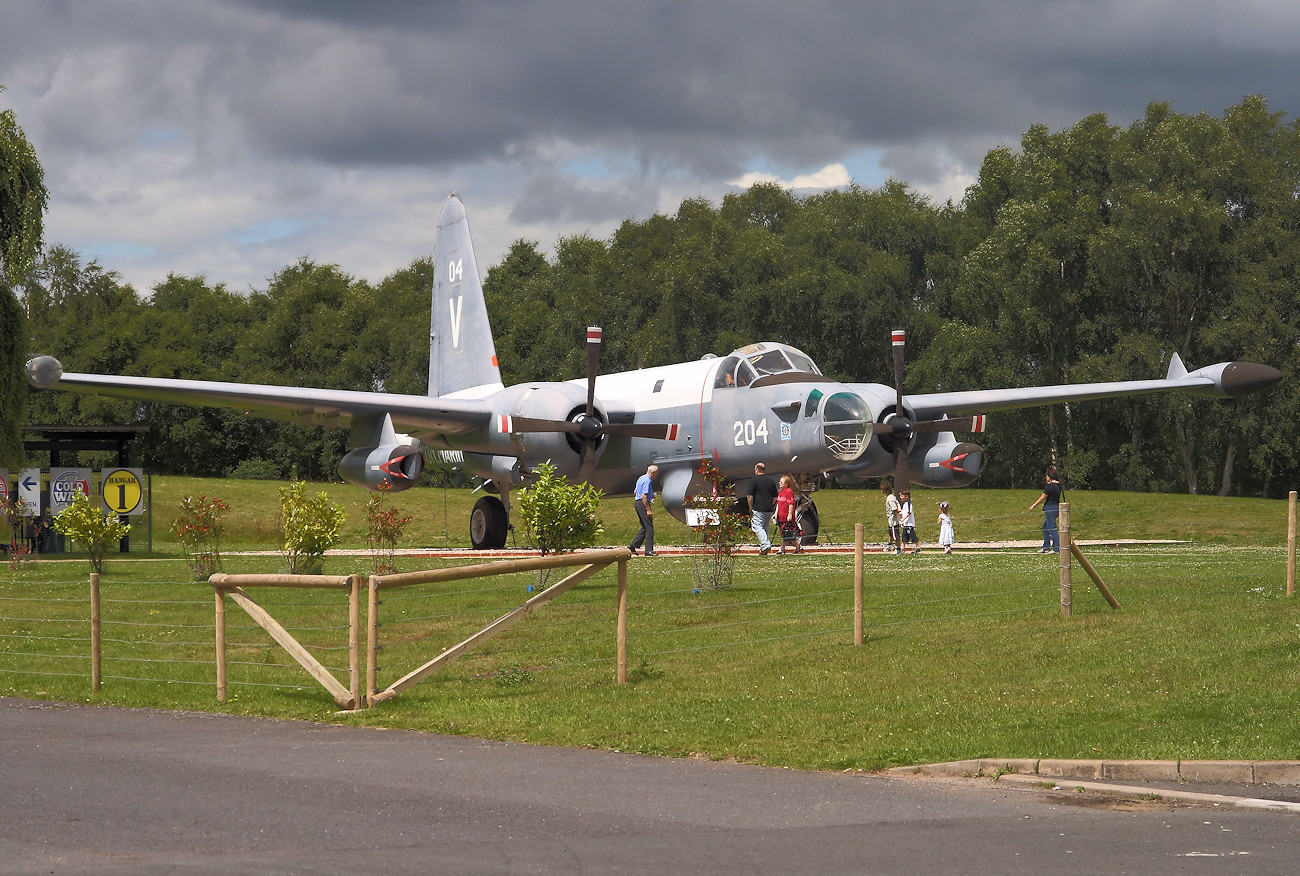 Lockheed P-2 Neptune - Museum Cosford