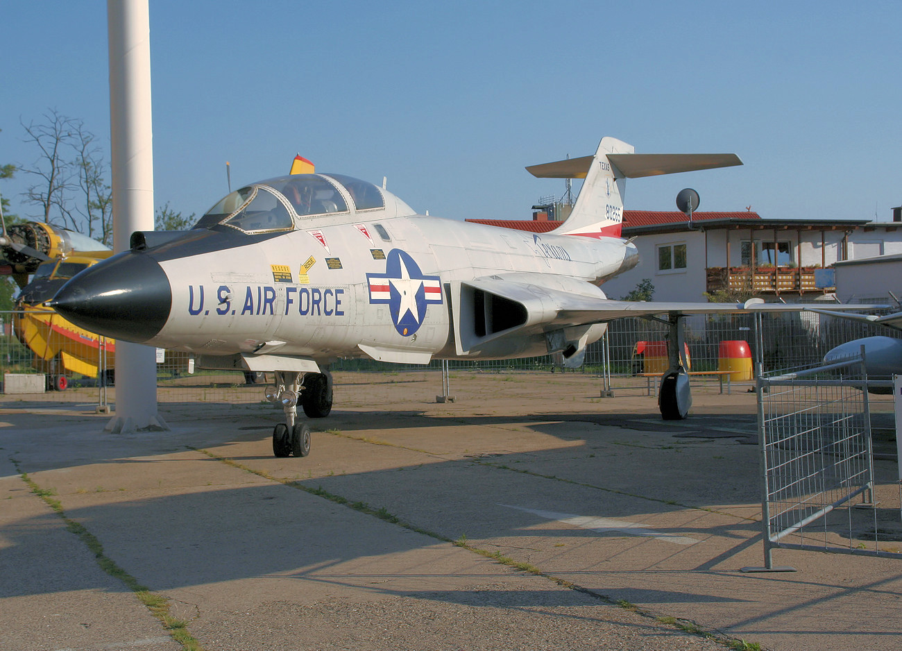 McDonnell F-101 Voodoo - Kampfflugzeug