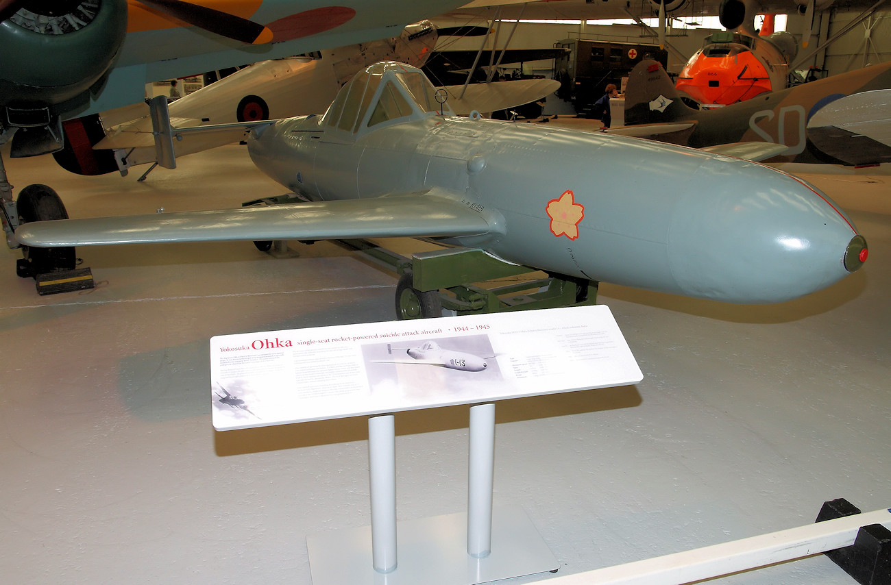 Yokosuka MXY-7 Ohka Model 11 - Kamikazeflüge