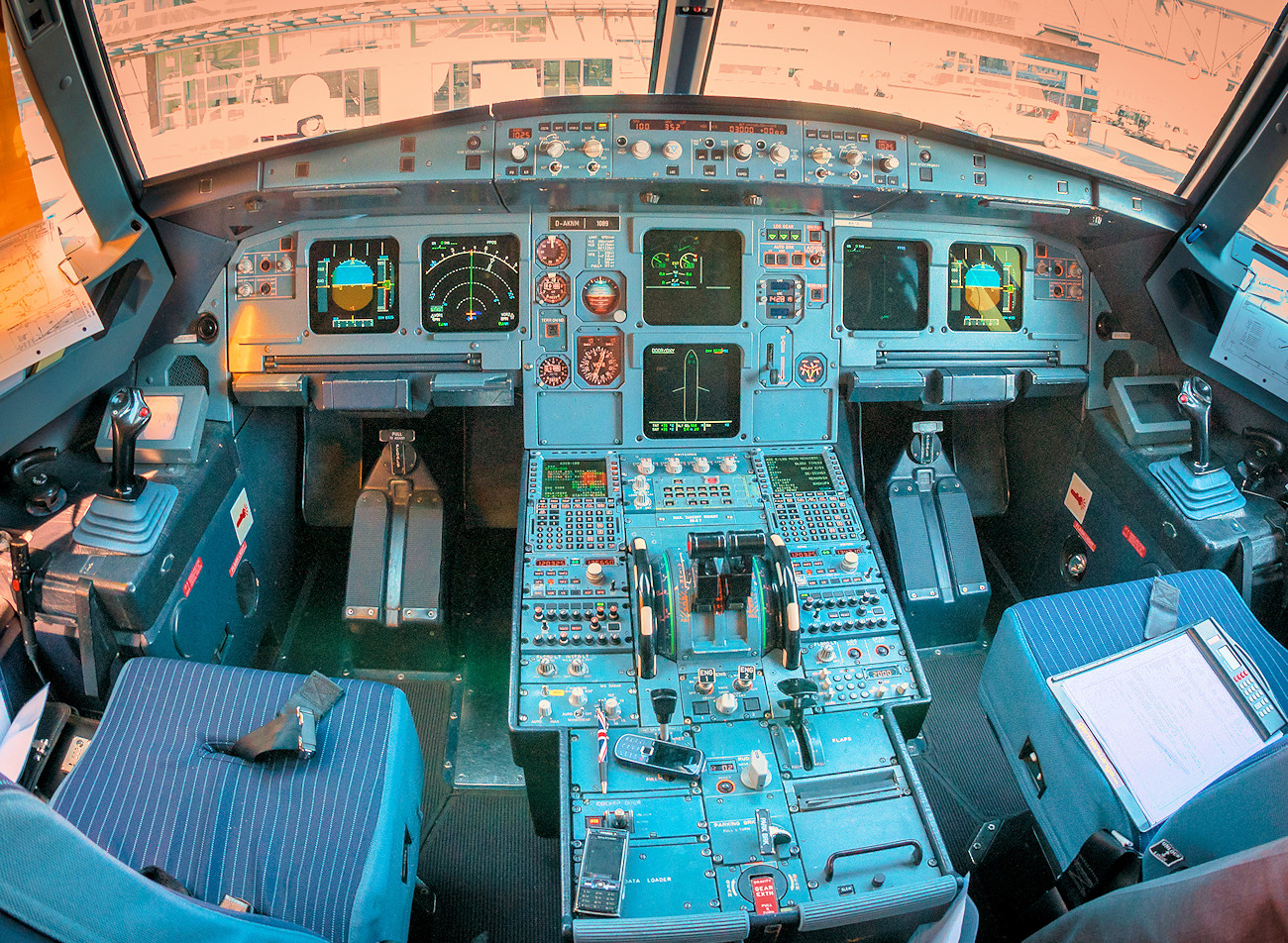 Cockpit Airbus A319-100