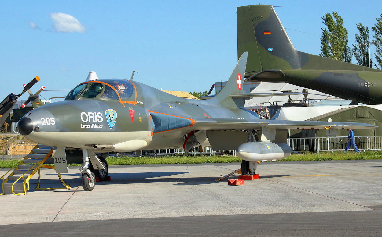 Hawker Hunter Mk. 68 - doppelsitziges Exportmodell für die Schweizer Luftwaffe