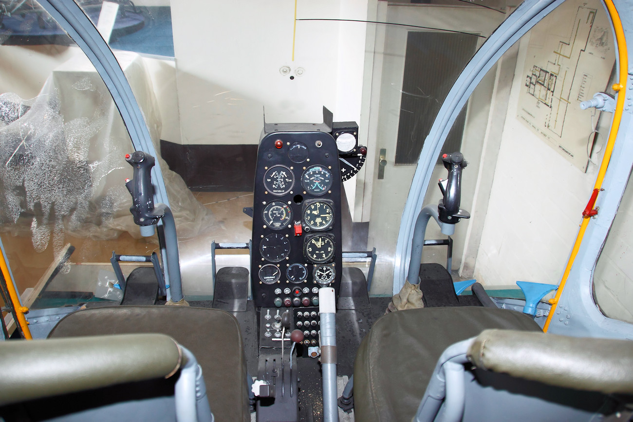 Merckle SM-67 V2 - Cockpit